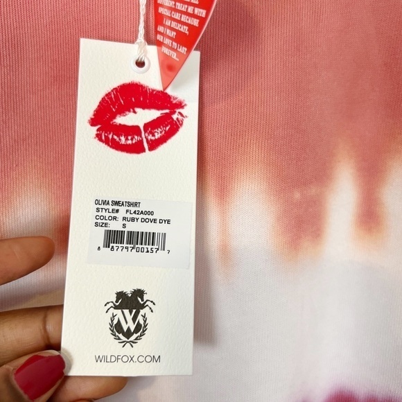 NEW Wildfox Olivia Sweatshirt Ruby Dove Dye Sweater - Picture 9 of 10